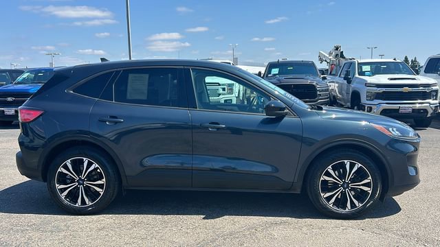 Certified 2022 Ford Escape SE w/ SE Sport Appearance Package FWD image 2