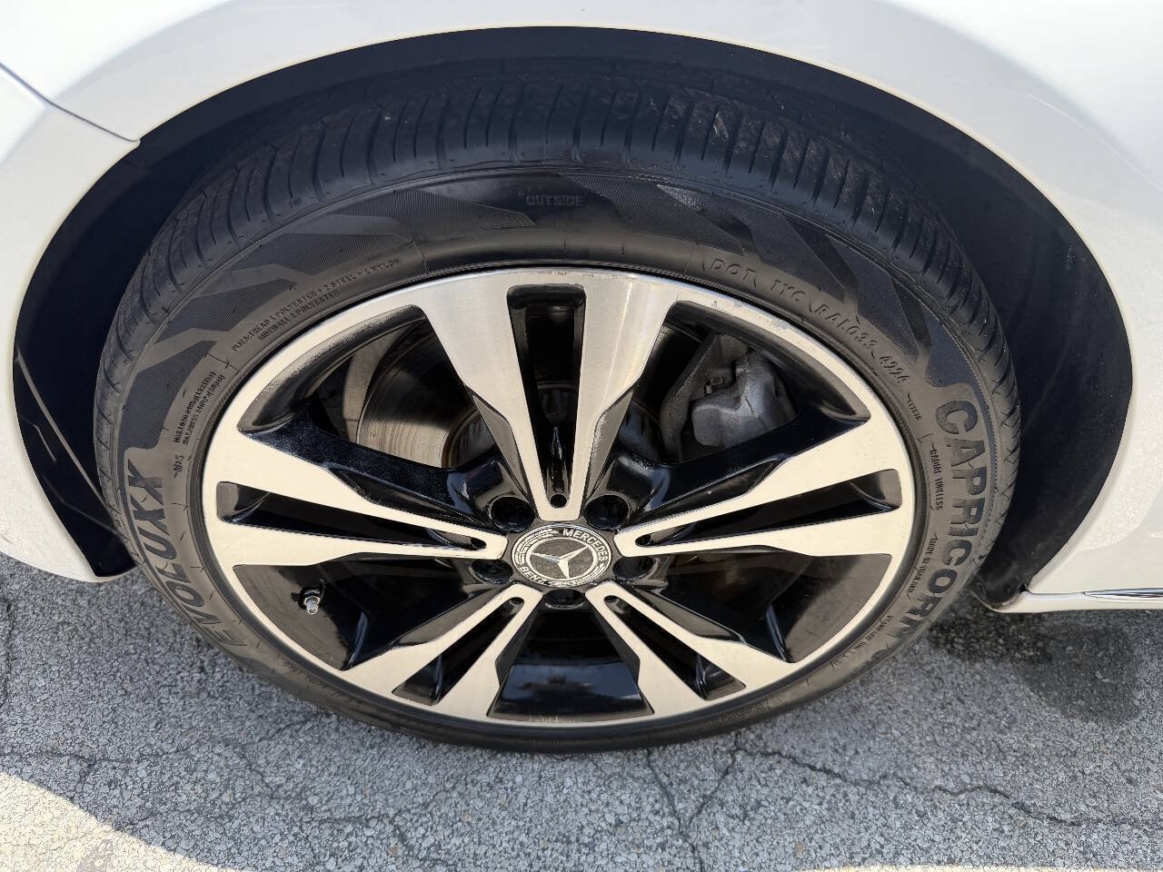 Used 2015 Mercedes-Benz C 300 Sedan image 25