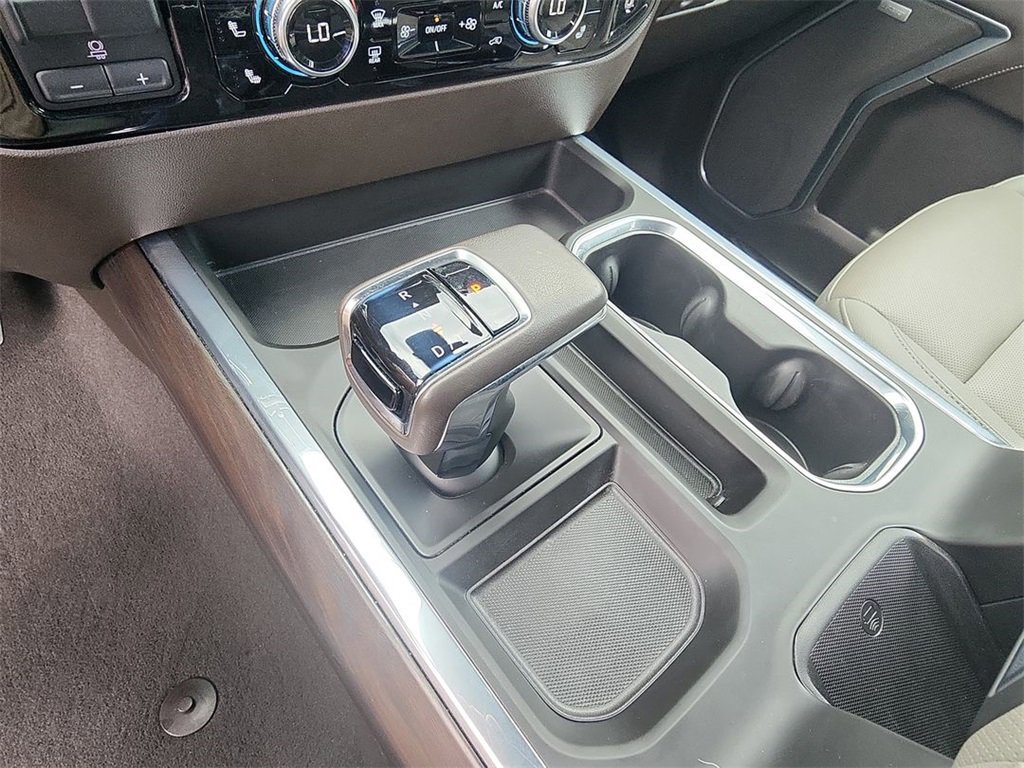 Certified 2022 GMC Sierra 1500 SLT w/ SLT Premium Plus Package image 18