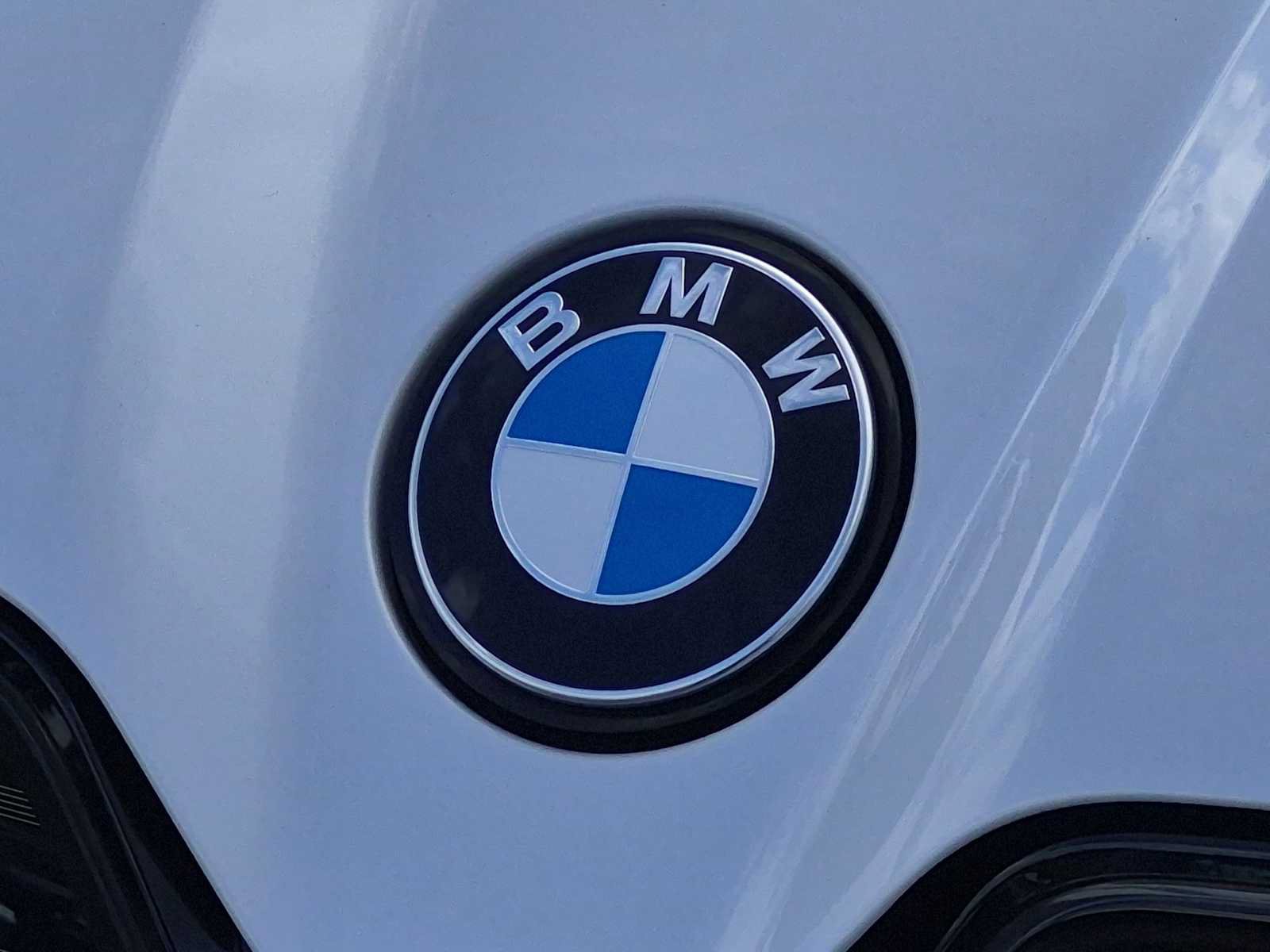 Used 2026 BMW iX M70 AWD/4WD image 12