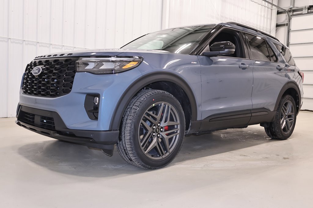 New 2026 Ford Explorer ST-Line image 5