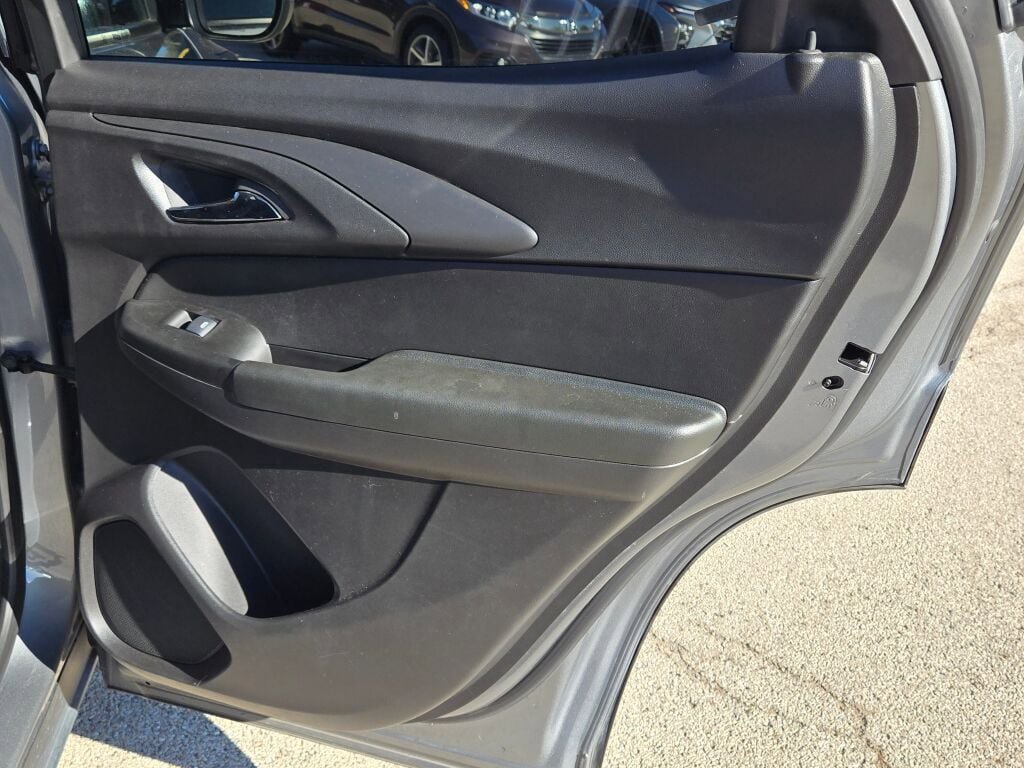 Used 2024 Chevrolet TrailBlazer LT image 10