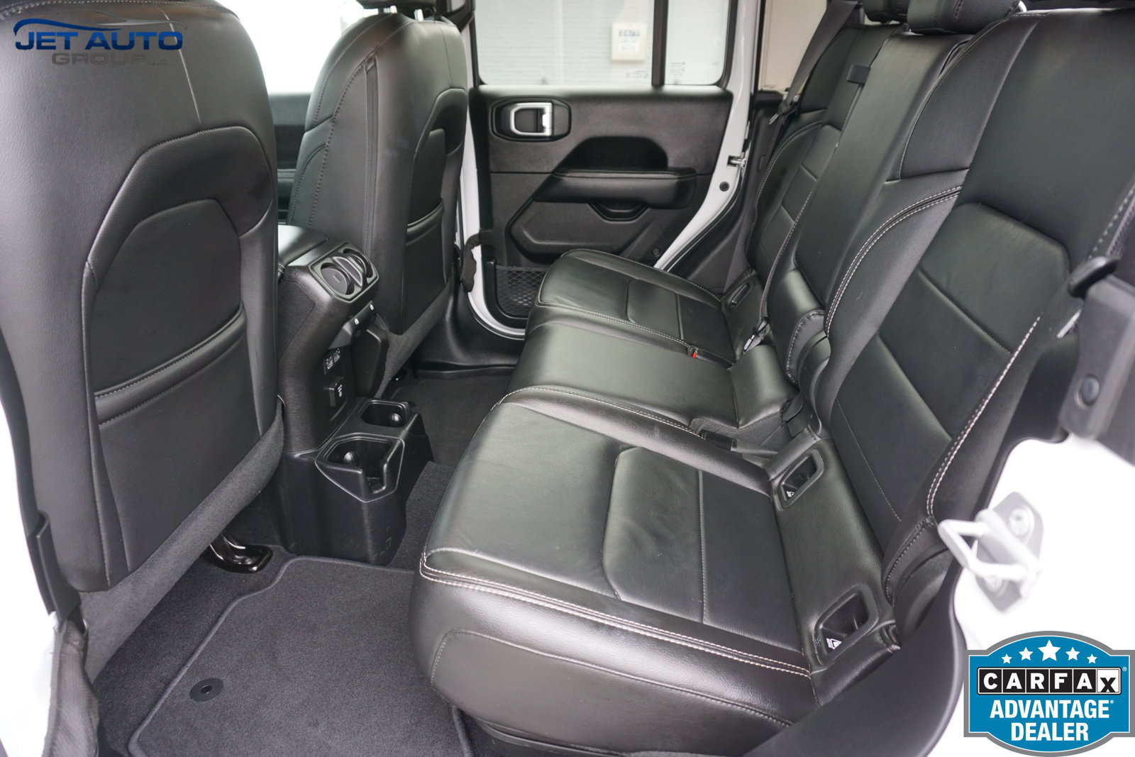 Used 2020 Jeep Gladiator Overland AWD/4WD image 18