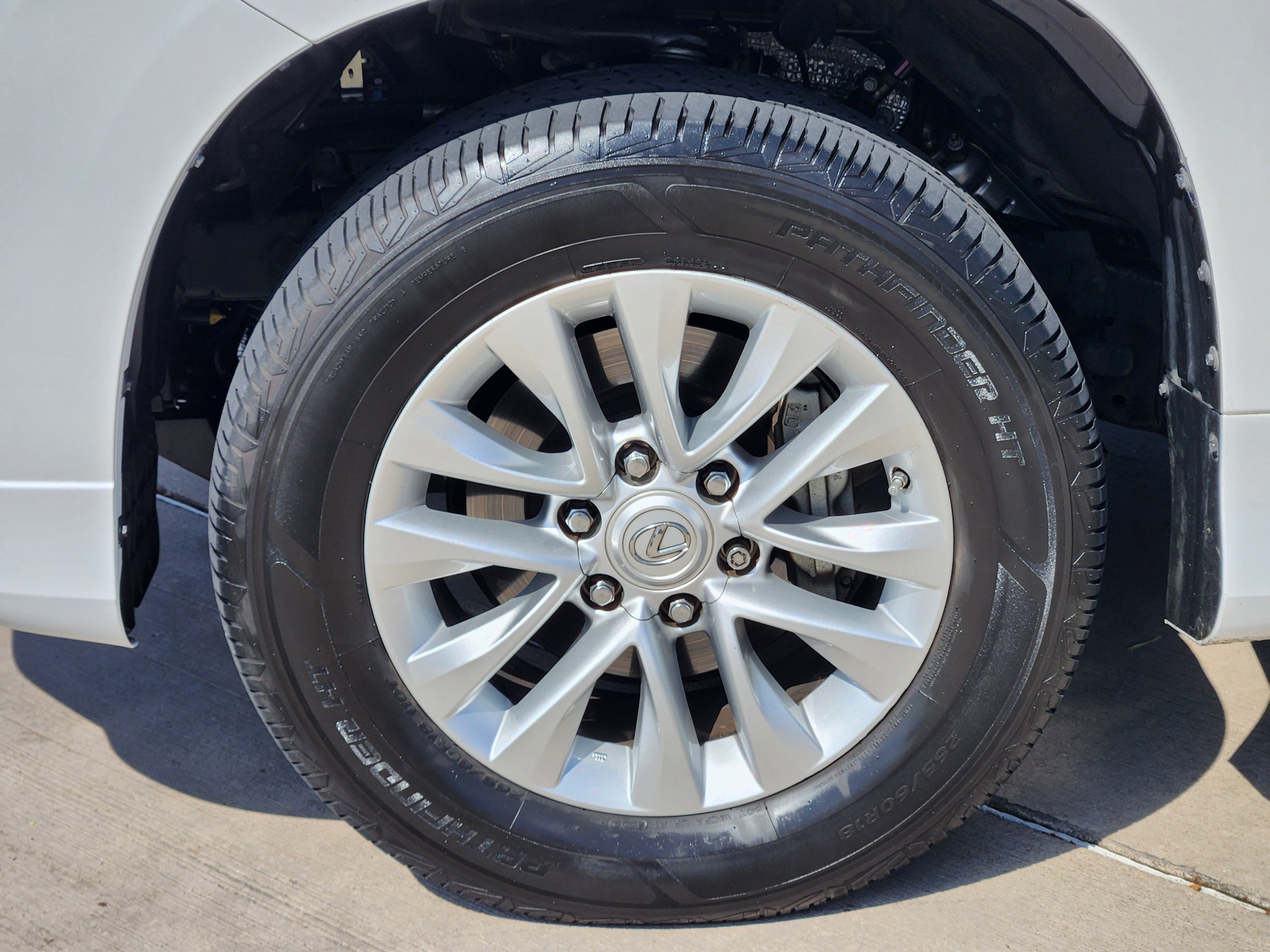 Used 2019 Lexus GX 460 Premium image 10