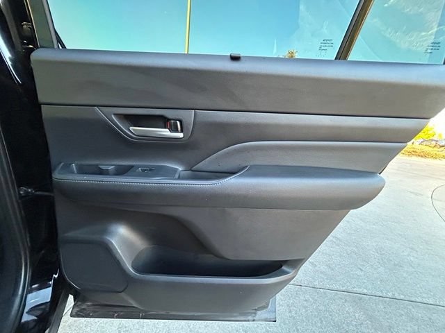 Used 2025 Toyota Grand Highlander AWD Hybrid image 32