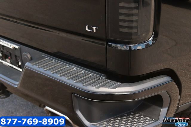 Used 2019 Chevrolet Silverado 1500 LT Trail Boss AWD/4WD image 9
