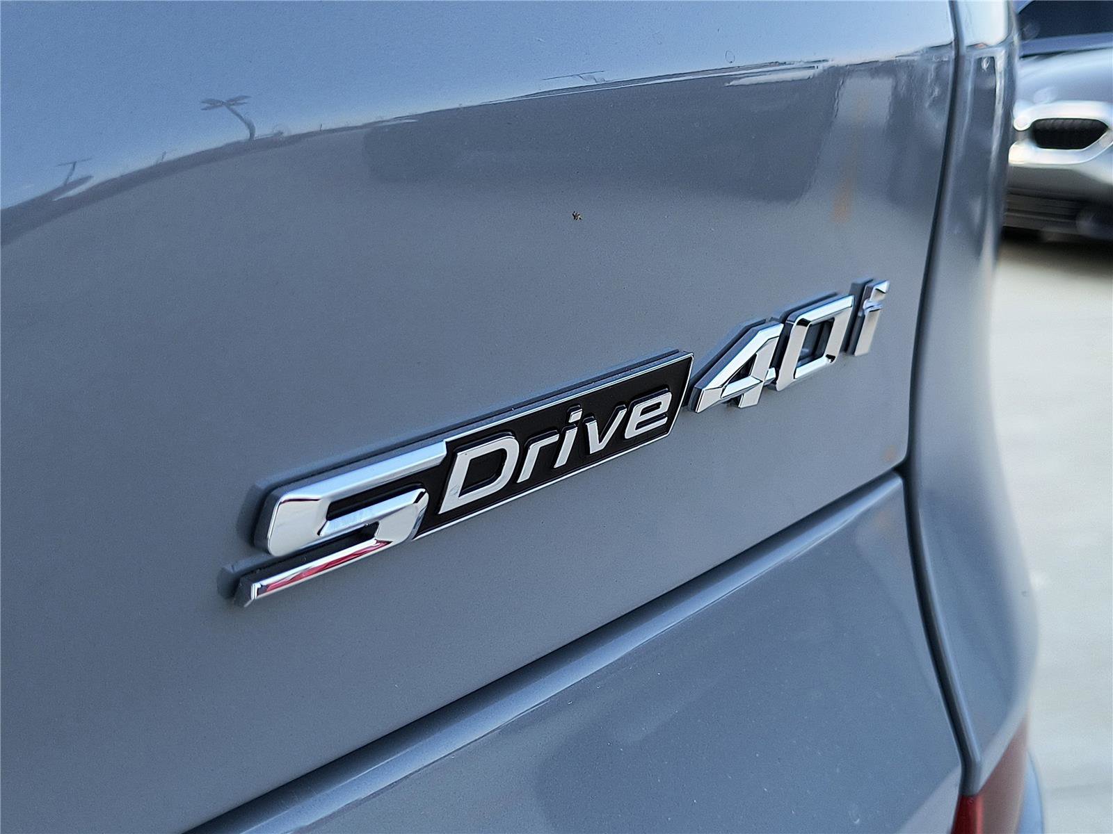 New 2026 BMW X5 sDrive40i w/ M Sport Package image 4