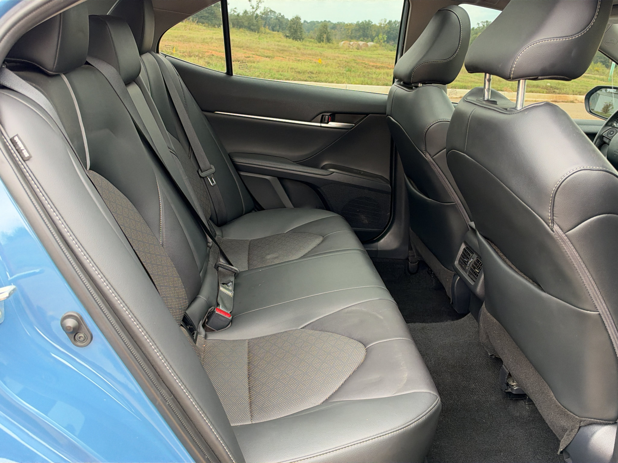 Used 2024 Toyota Camry XSE FWD image 18