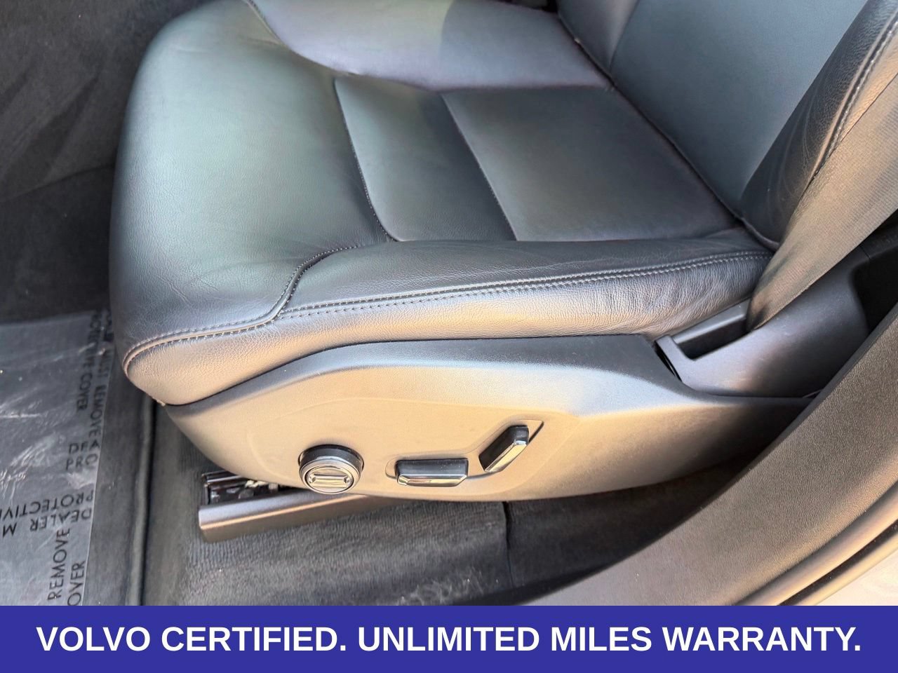 Certified 2023 Volvo XC90 B5 Core w/ Climate Package AWD/4WD image 30