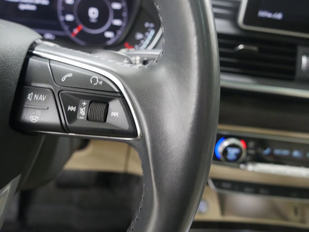 Used 2020 Audi Q5 2.0T Premium Plus w/ Premium Plus Package image 41