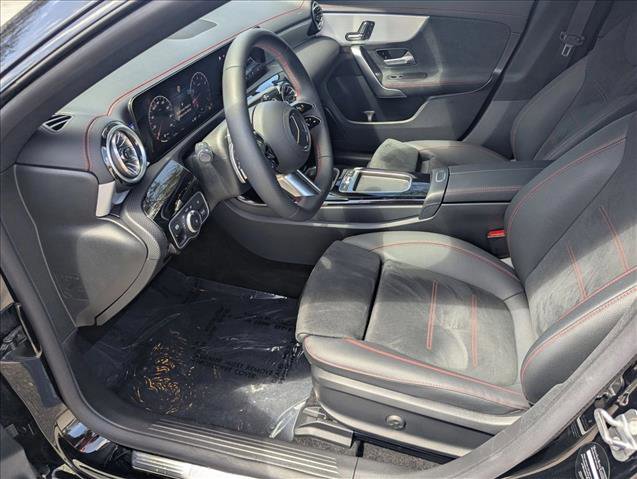 Certified 2026 Mercedes-Benz CLA 250 image 17