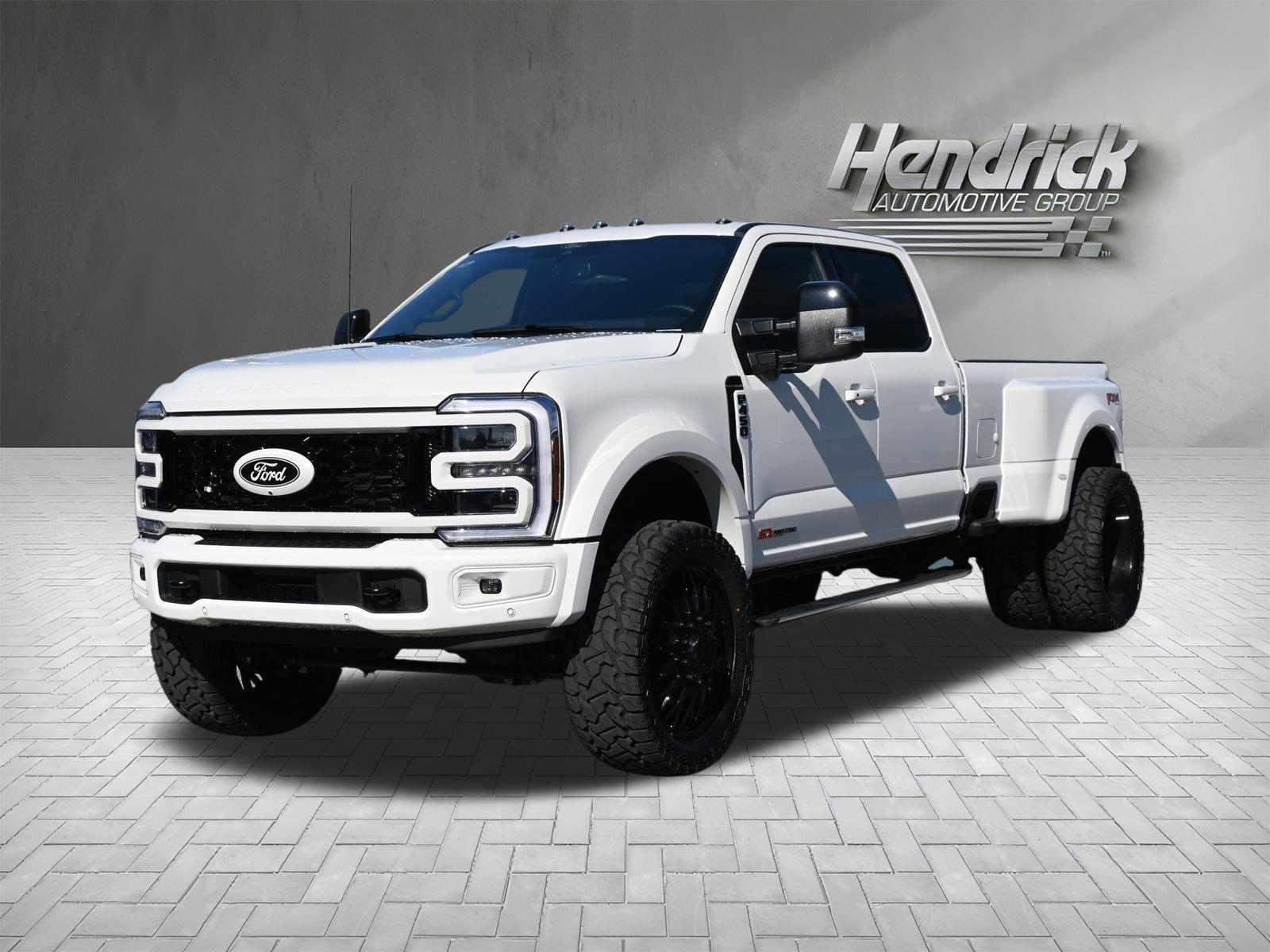 Used 2026 Ford F450 Platinum w/ FX4 Off-Road Package image 7