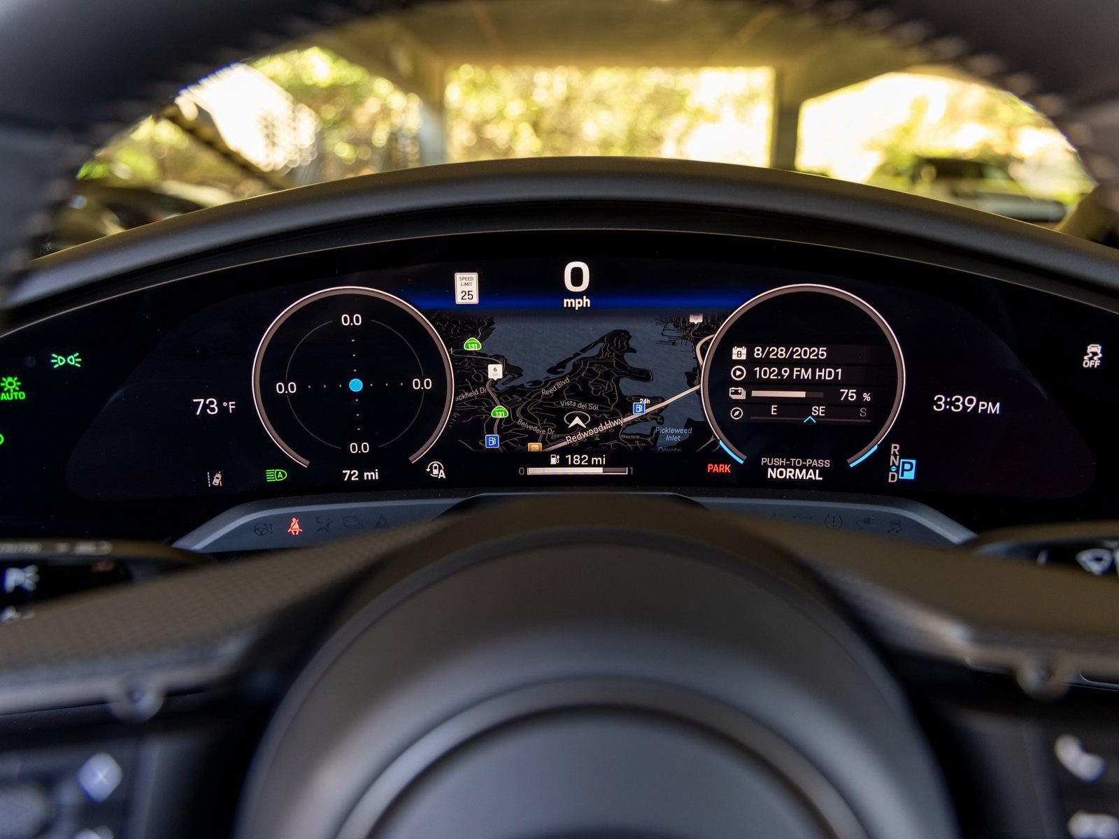 New 2025 Porsche Taycan Turbo S AWD/4WD image 31