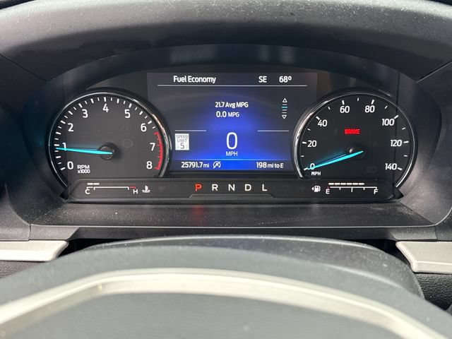 Used 2024 Ford Explorer XLT w/ Equipment Group 202A AWD/4WD image 29