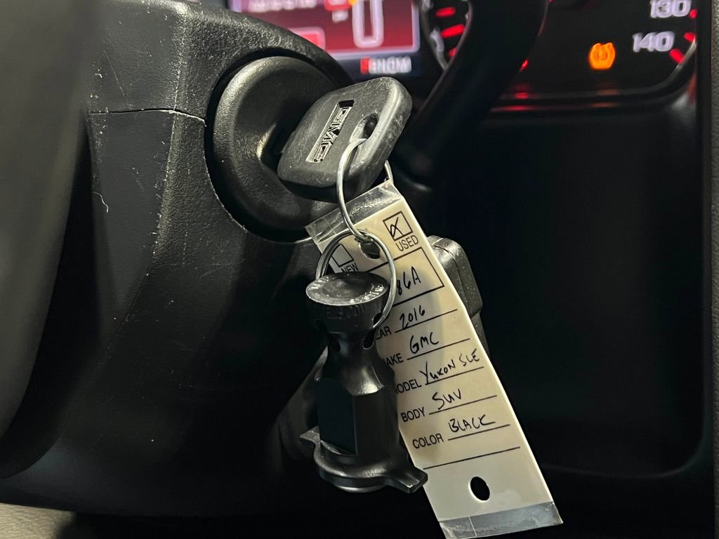 Used 2016 GMC Yukon SLE w/ HD Trailering Package image 20