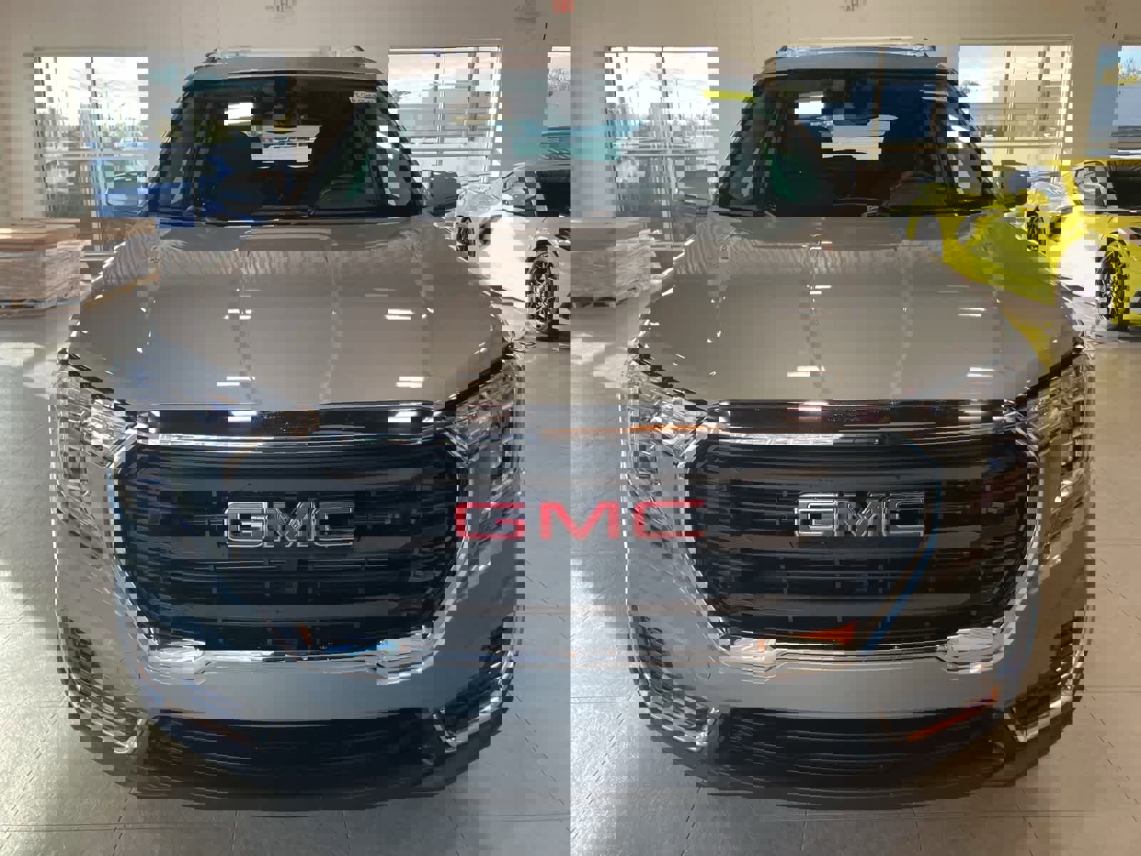 Used 2023 GMC Terrain SLE w/ Driver Convenience Package image 2