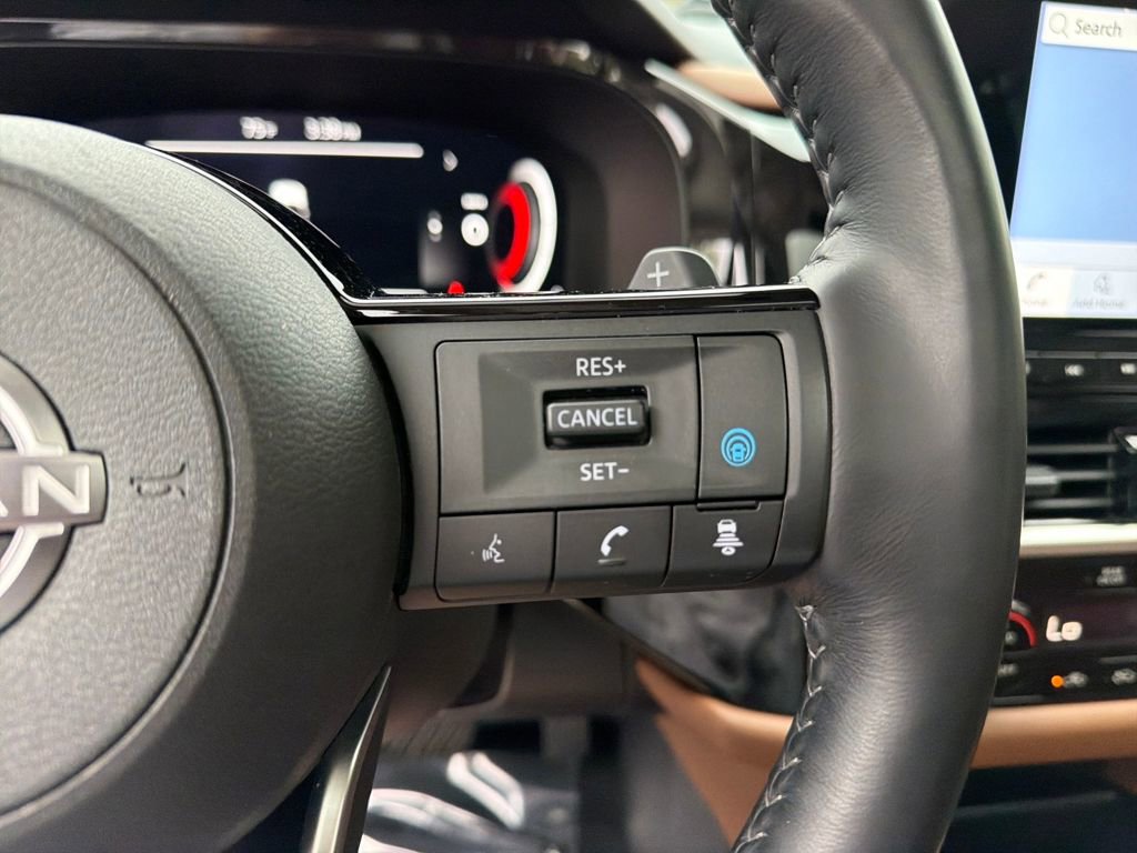 Certified 2022 Nissan Pathfinder Platinum w/ Cargo Package image 23