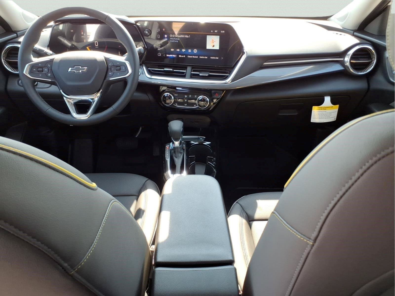 New 2026 Chevrolet Trax ACTIV w/ Driver Confidence Package FWD image 12