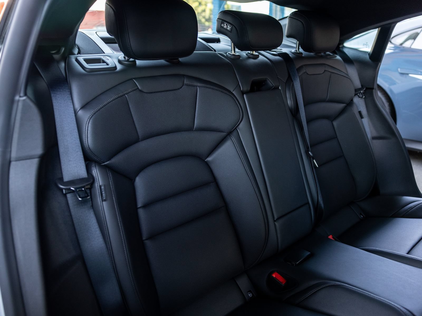 New 2026 Porsche Taycan AWD/4WD image 36