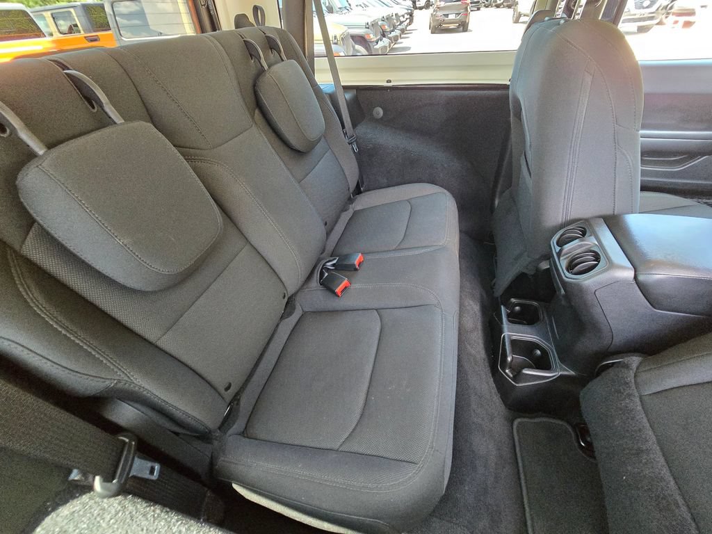 Used 2019 Jeep Wrangler Sport AWD/4WD image 25