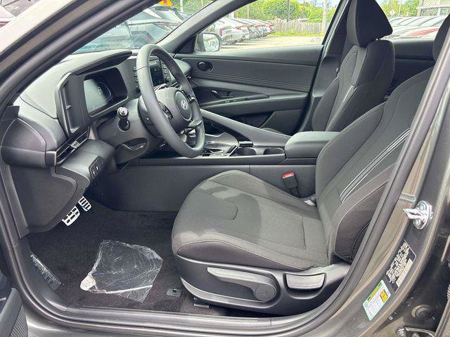 New 2026 Hyundai Elantra SEL Sport Premium FWD image 4