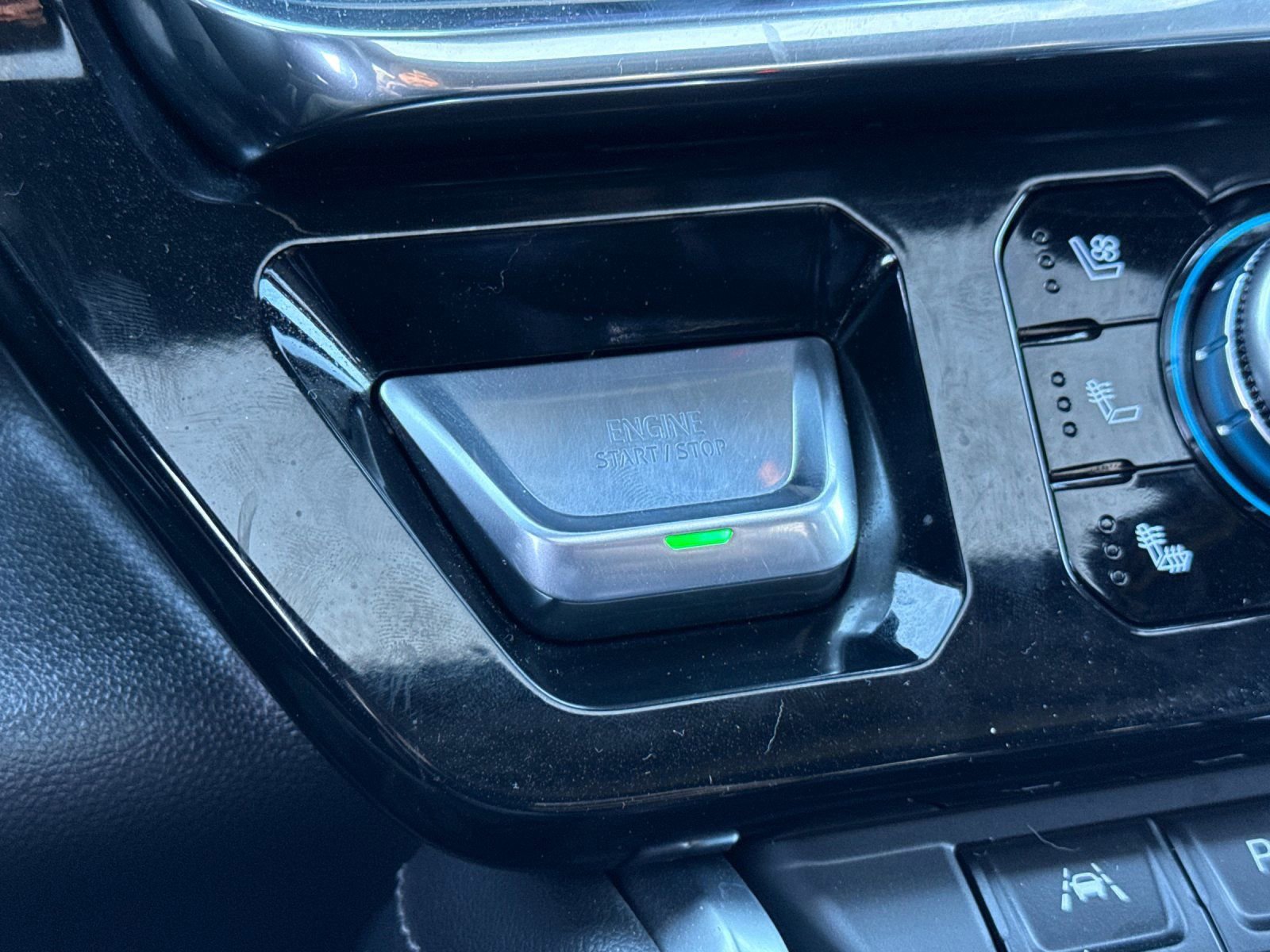 Used 2024 GMC Sierra 1500 Denali image 25