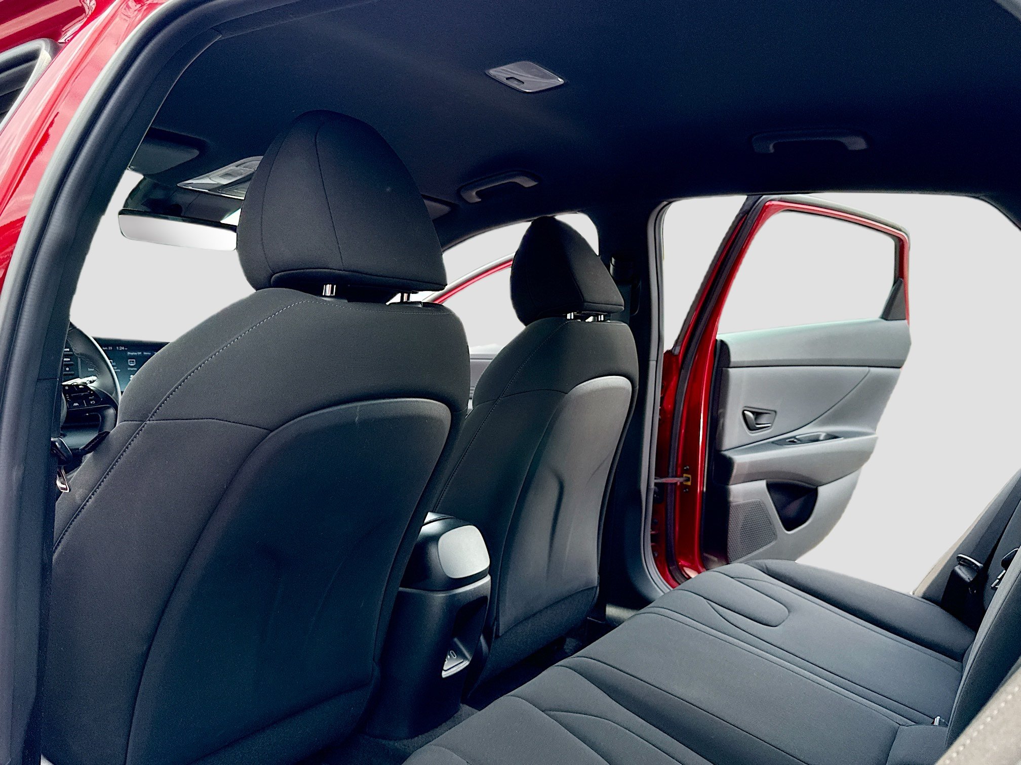 Certified 2025 Hyundai Elantra Sport FWD image 6