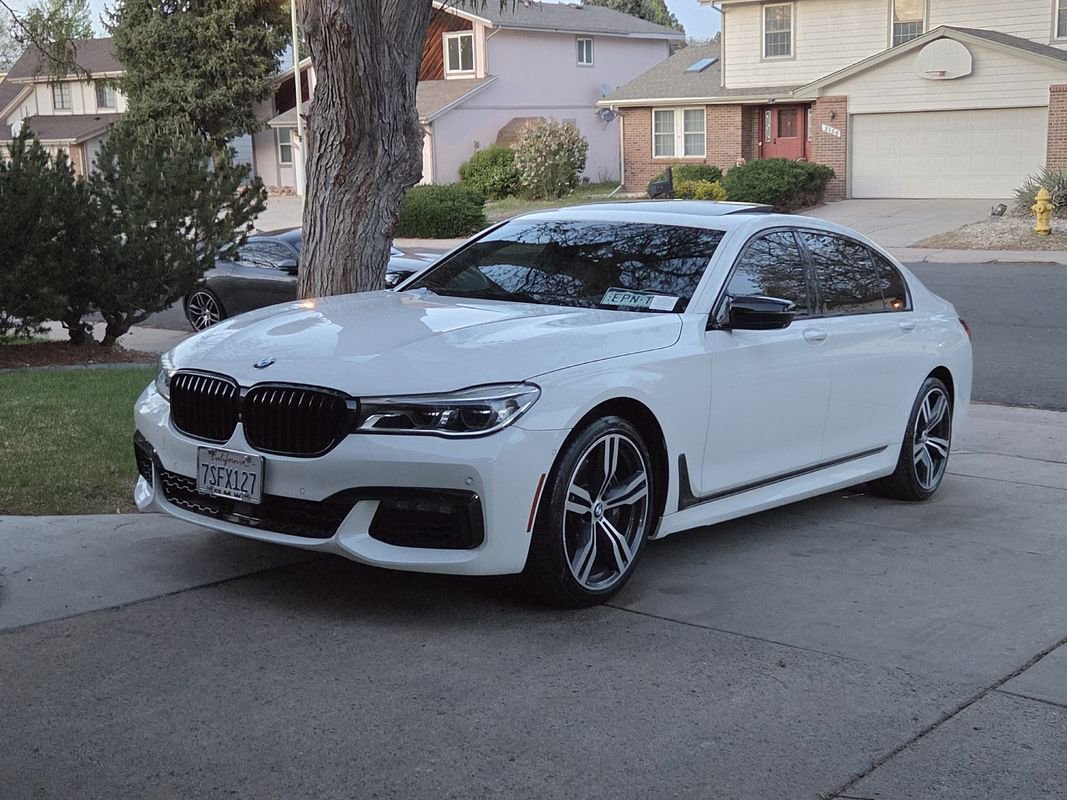 Used 2016 BMW 750i xDrive AWD/4WD image 45