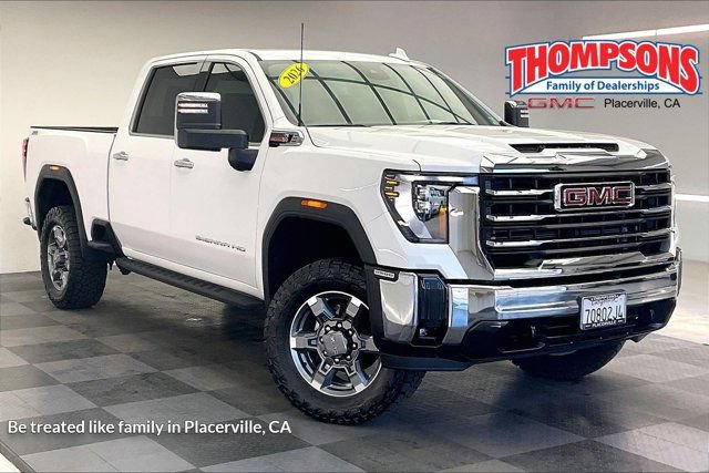 Used 2026 GMC Sierra 2500 SLT AWD/4WD image 1