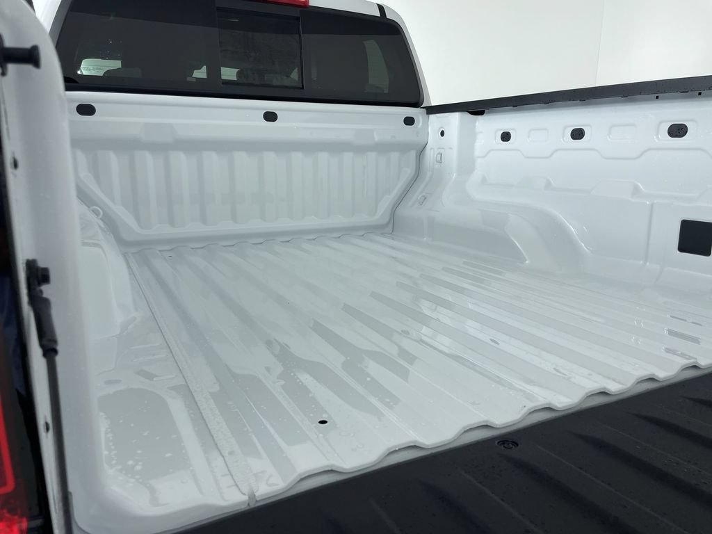 Used 2025 GMC Canyon Elevation RWD image 26