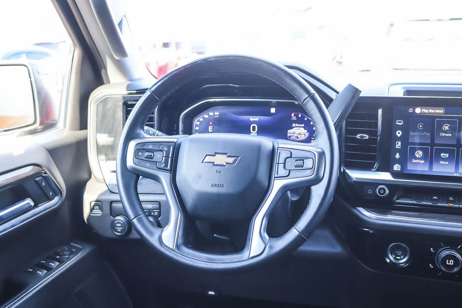 Used 2023 Chevrolet Silverado 1500 LT RWD image 16