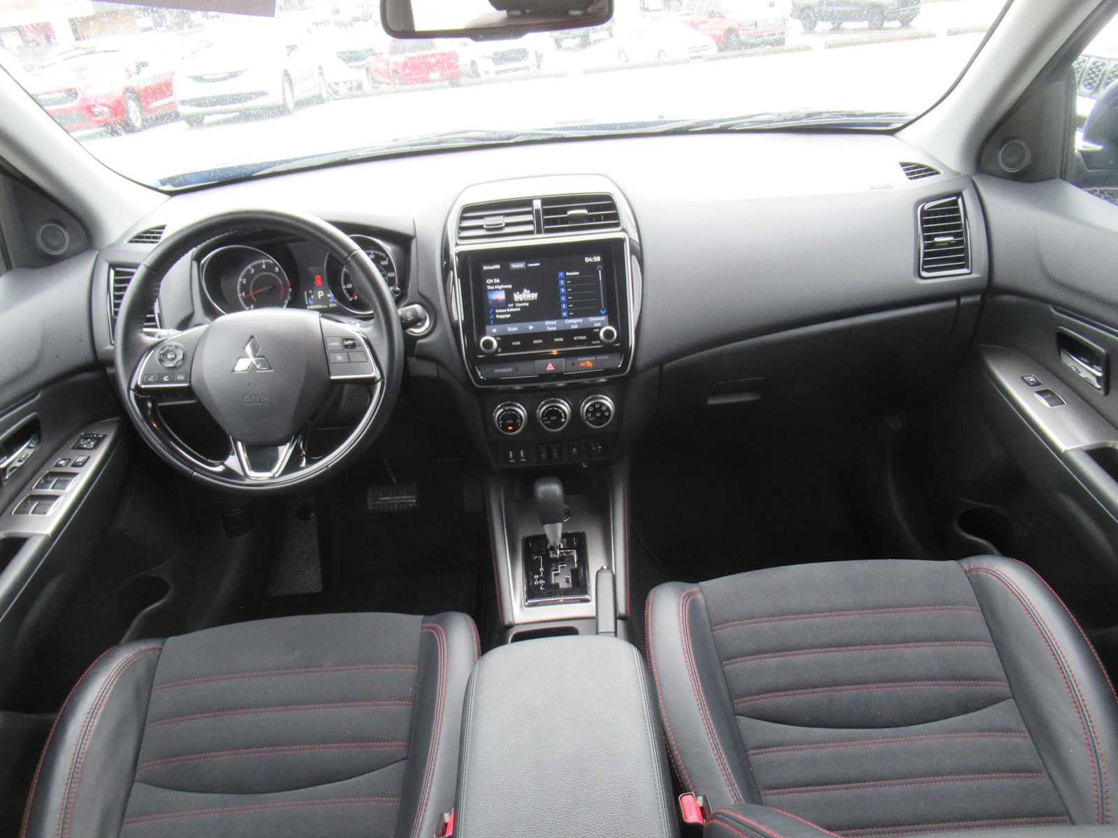 Used 2024 Mitsubishi Outlander Sport SE image 37