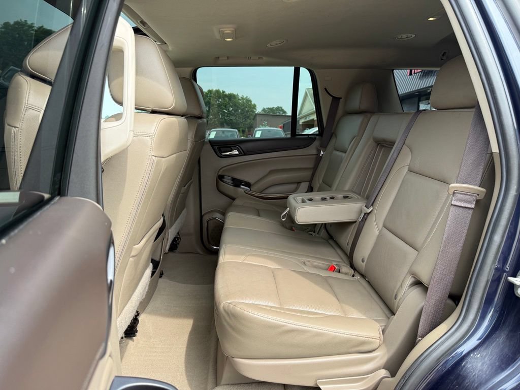 Used 2019 GMC Yukon SLT w/ HD Trailering Package AWD/4WD image 45