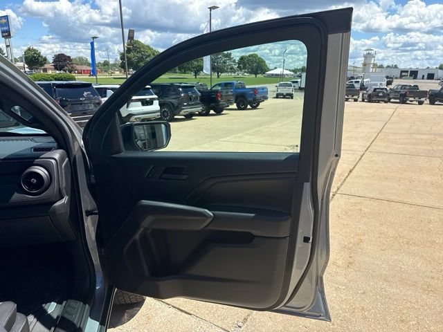 Used 2023 Chevrolet Colorado Trail Boss w/ Advanced Trailering Package AWD/4WD image 17