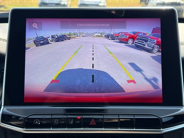 Used 2024 Jeep Compass Latitude w/ Sun and Sound Group AWD/4WD image 29