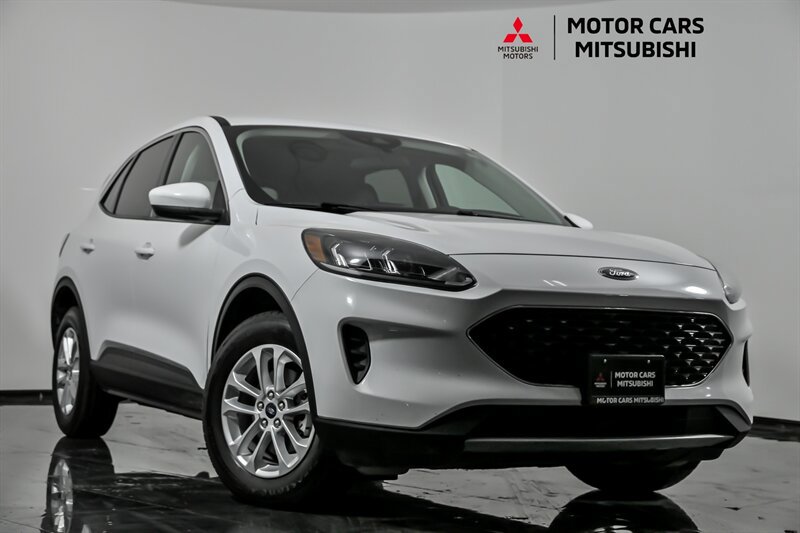 Used 2021 Ford Escape SE
