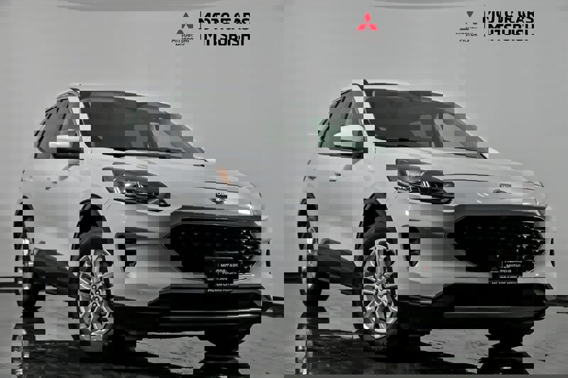 Used 2021 Ford Escape SE AWD/4WD image 1