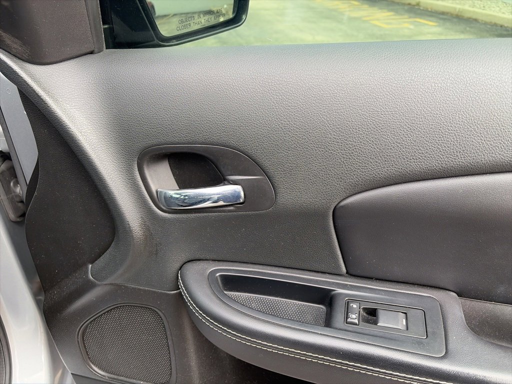 Used 2014 Dodge Avenger SXT w/ Sun/Sound Group image 11