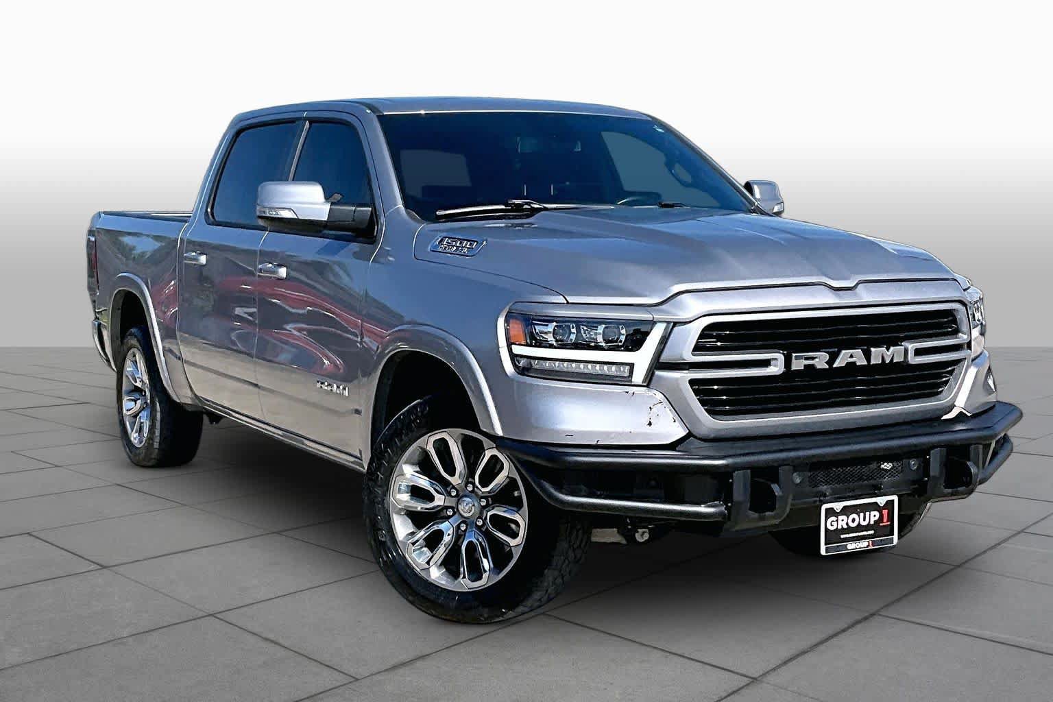Used 2020 RAM 1500 Laramie w/ Sport Appearance Package AWD/4WD image 3