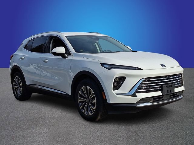 Certified 2025 Buick Envision Preferred image 3