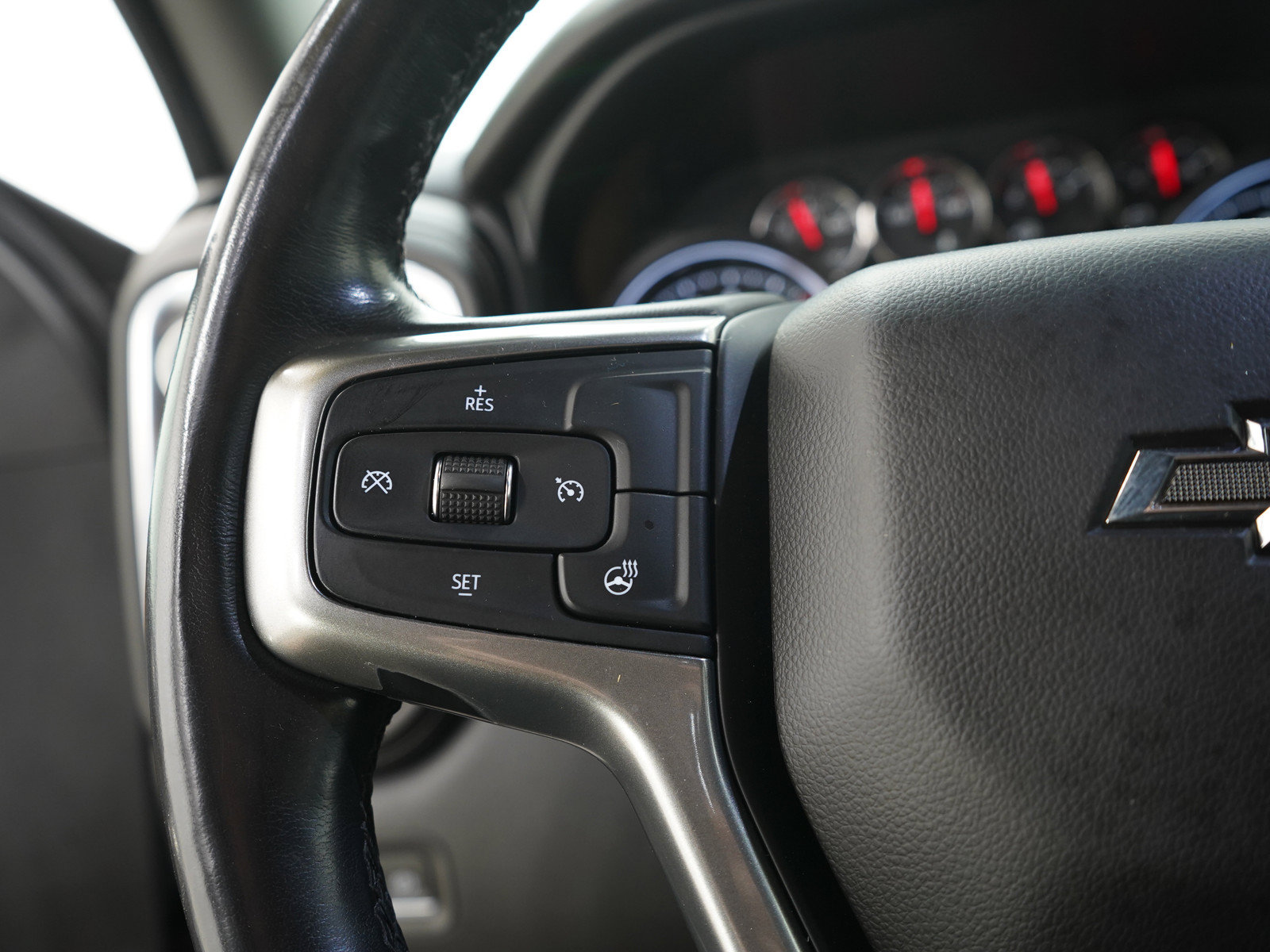 Used 2021 Chevrolet Silverado 1500 LT Trail Boss w/ Bed Protection Package AWD/4WD image 27
