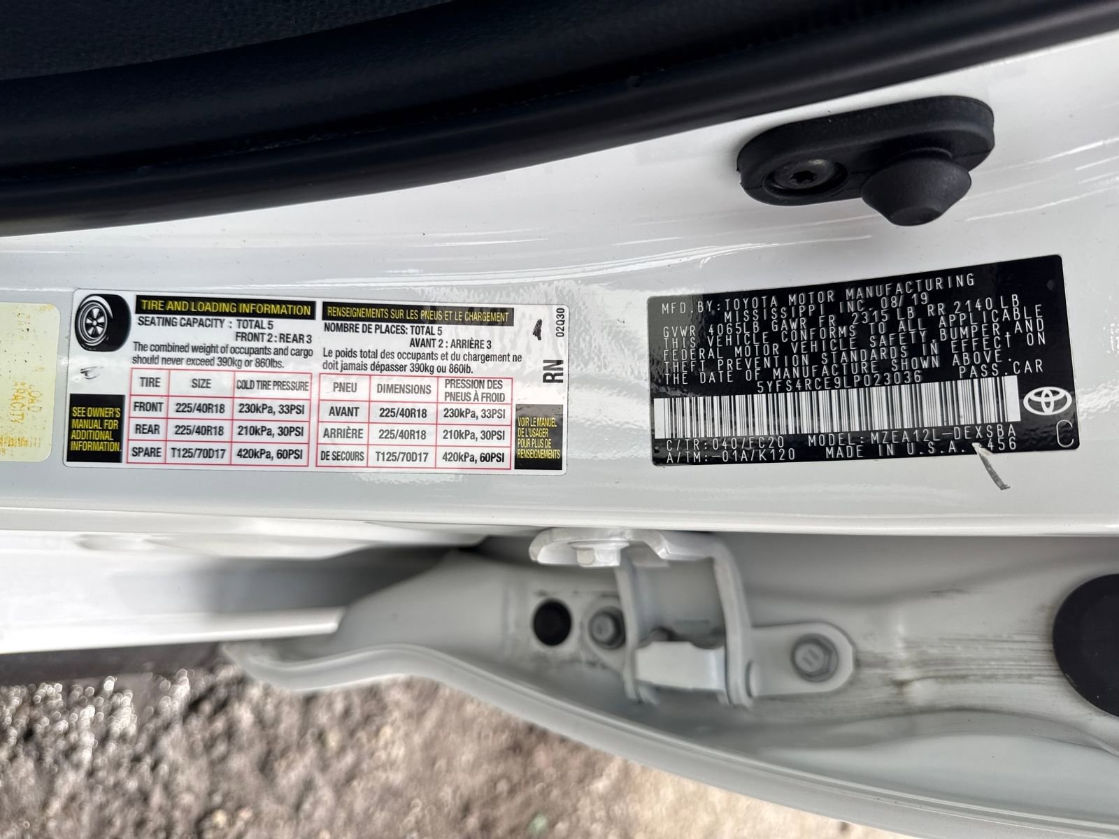 Used 2020 Toyota Corolla SE w/ Carpet Mat Package (TMS) image 30