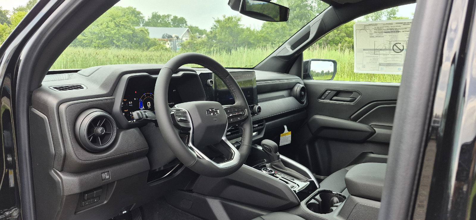New 2026 Chevrolet Colorado Trail Boss AWD/4WD image 12