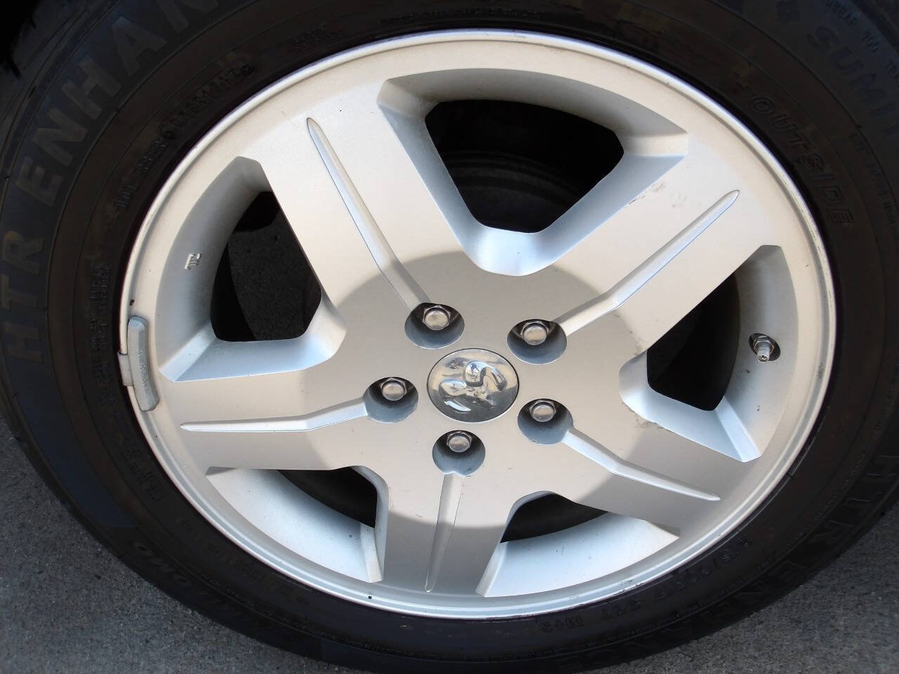 Used 2009 Dodge Caliber SXT FWD image 24