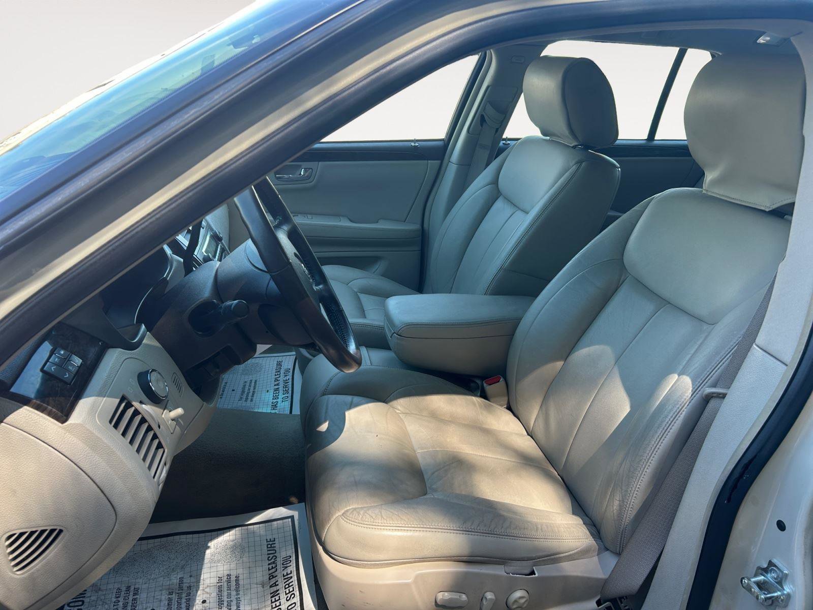 Used 2010 Cadillac DTS FWD image 9