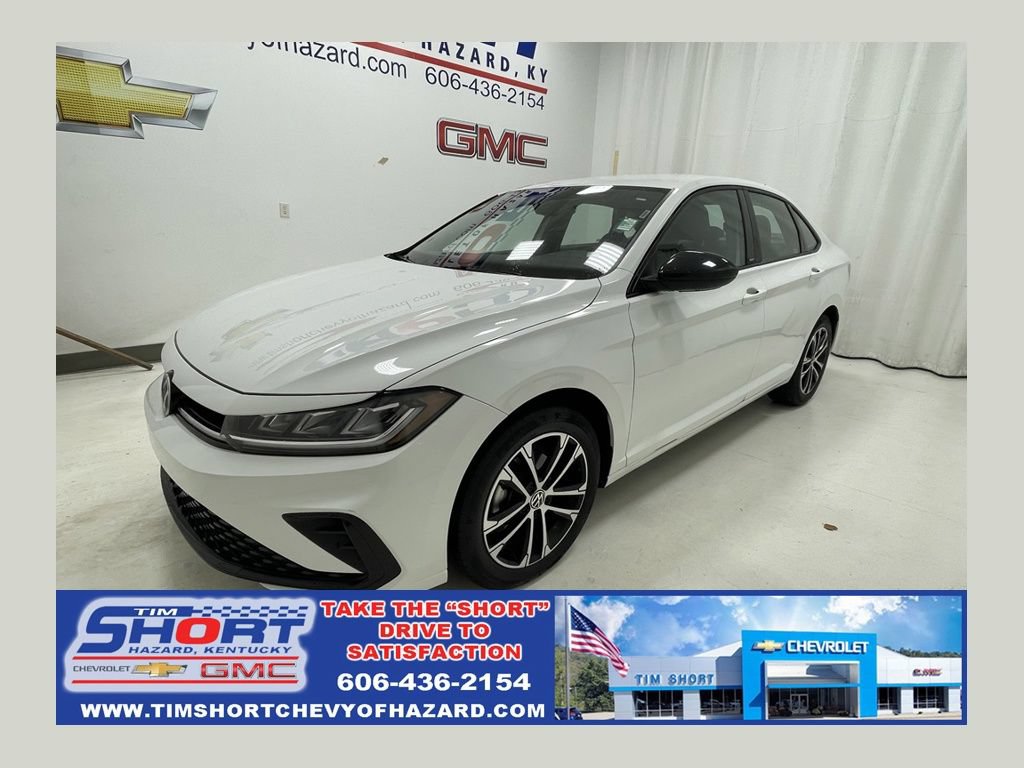 Used 2025 Volkswagen Jetta Sport