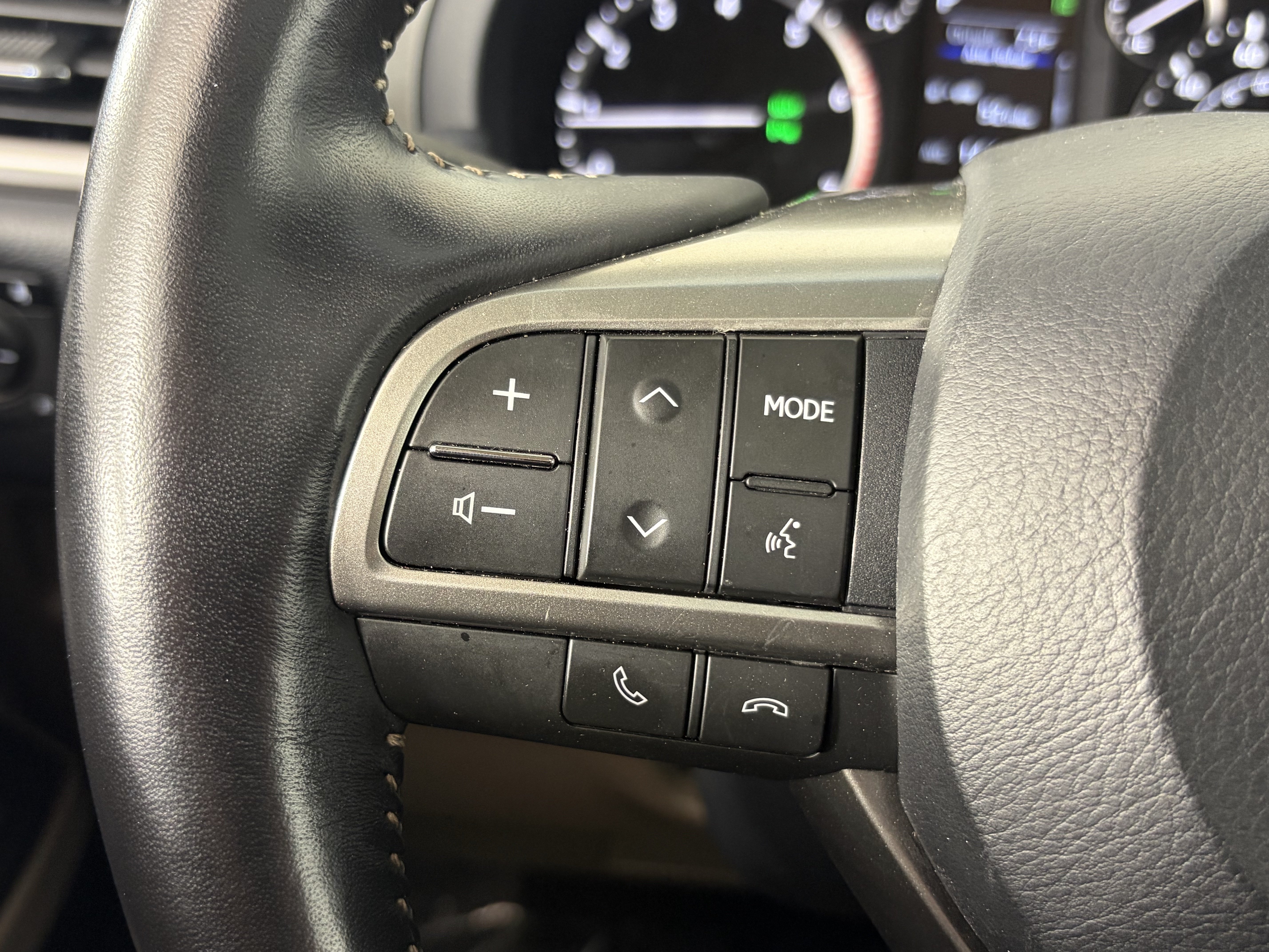 Used 2022 Lexus GX 460 Premium w/ Premium Package AWD/4WD image 37