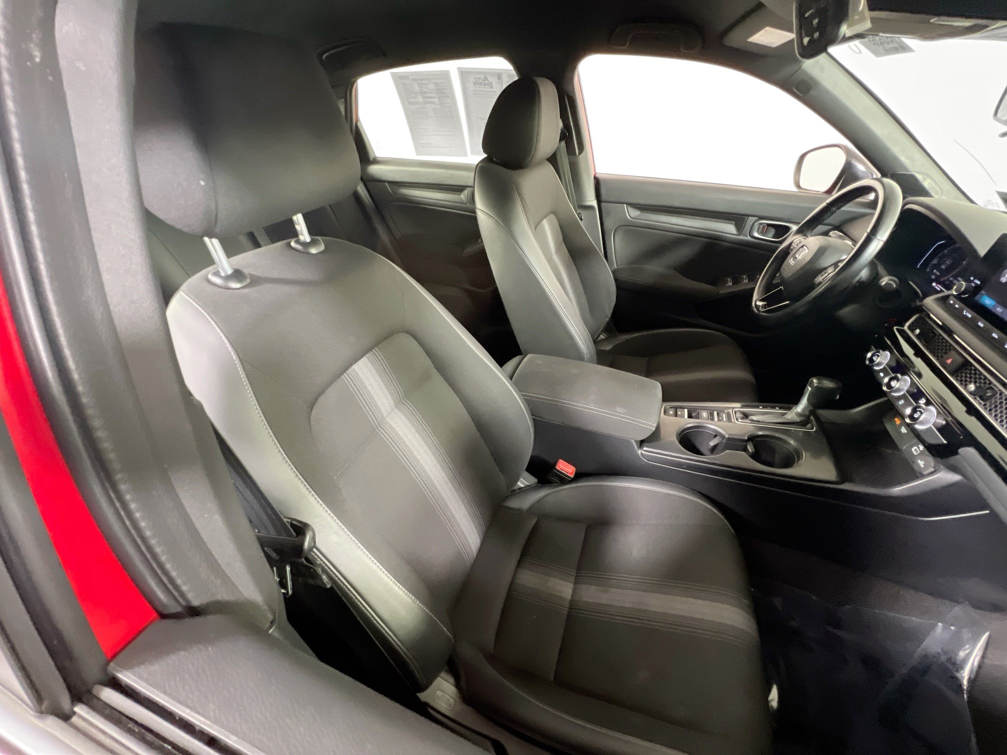 Used 2023 Honda Civic Sport image 25