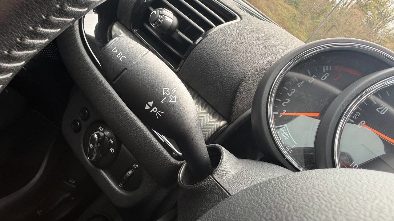 Used 2016 MINI Cooper Clubman image 22