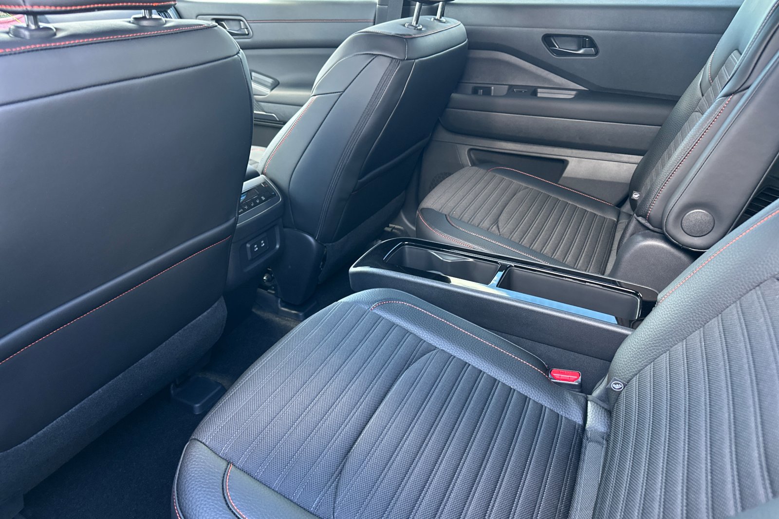 New 2026 Nissan Pathfinder Rock Creek w/ Rock Creek Premium Package image 12